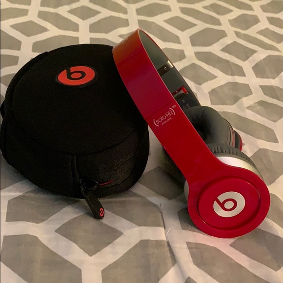 Limited Edition Beats by Dre Solos - Picture 4 of 7
